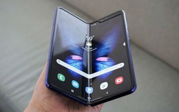 Sau bao ngày chờ đợi, smartphone màn hình gập Samsung Galaxy Fold đã chính thức ra mắt